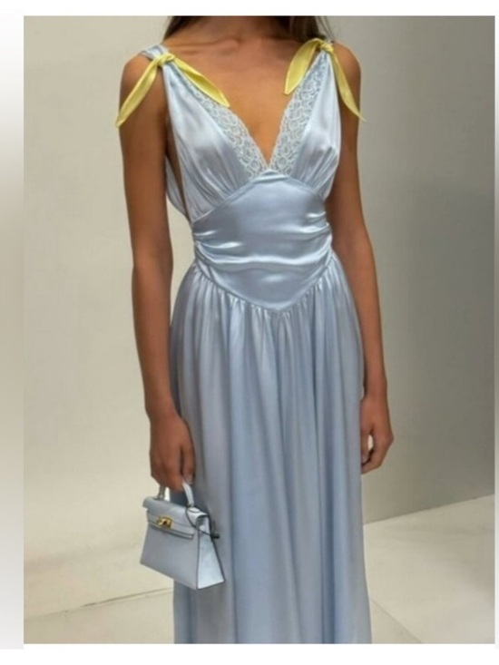 Helsa Dresses & Skirts - Helsa Celeste dress, light blue, size small